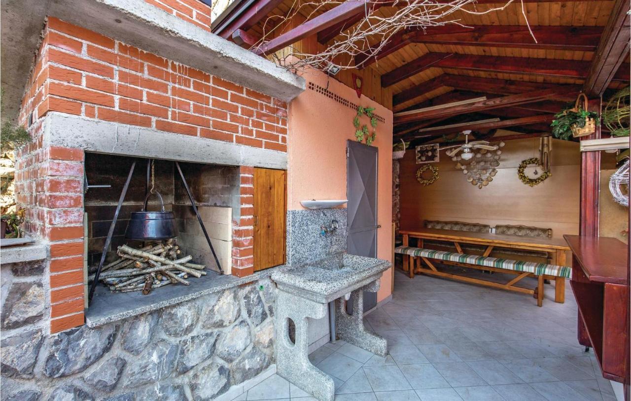 Nice Apartment In Volosko With Kitchen Luaran gambar