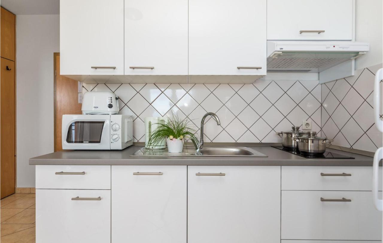 Nice Apartment In Volosko With Kitchen Luaran gambar