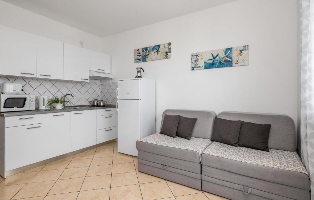 Nice Apartment In Volosko With Kitchen Luaran gambar